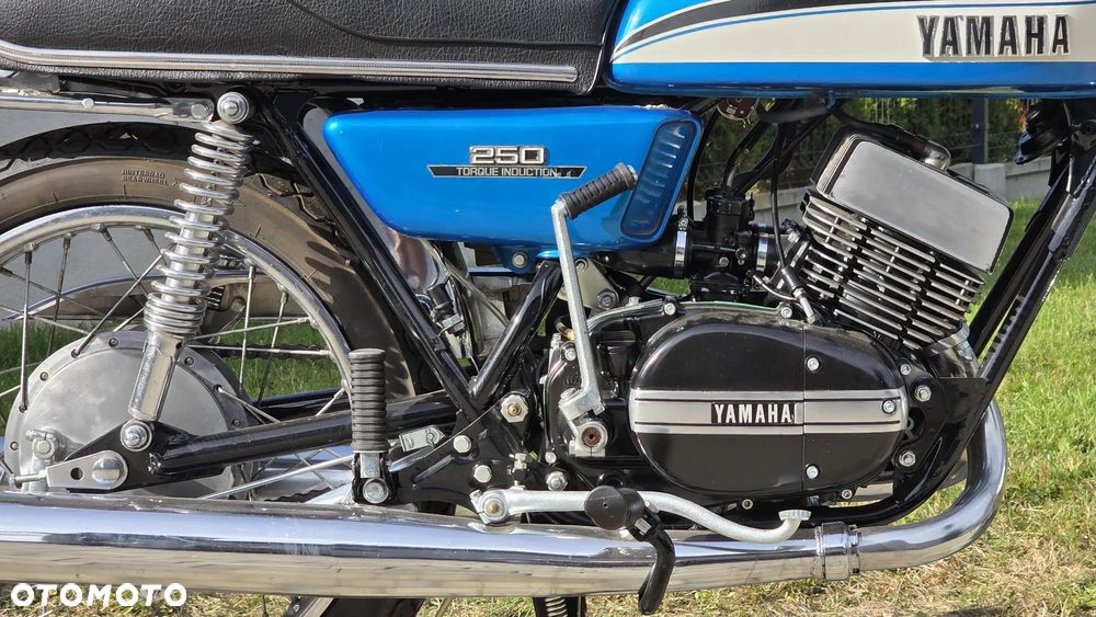 Yamaha RD - 25