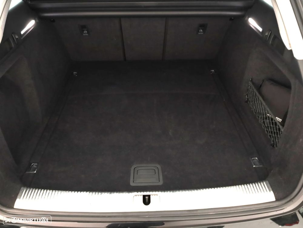 Audi A4 Avant 30 TDI S tronic - 17