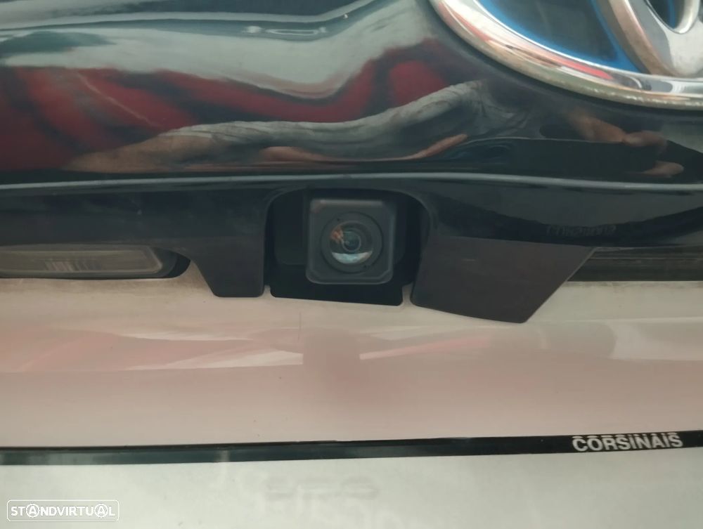 Toyota Yaris 1.5 HDF Comfort Plus - 9