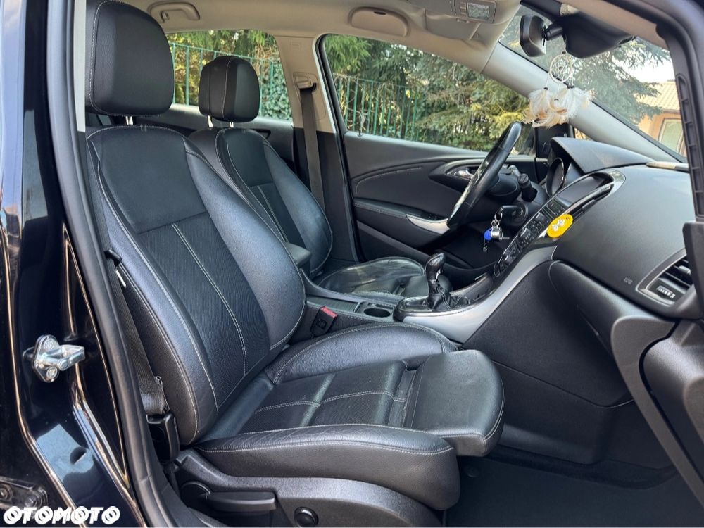 Opel Astra 2.0 CDTI Cosmo - 21