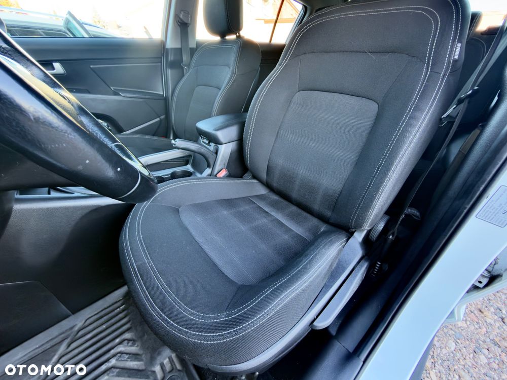 Kia Sportage 1.7 CRDI Business Line M 2WD - 26