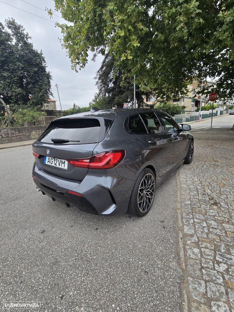 BMW 116 d Pack Desportivo M Auto - 5