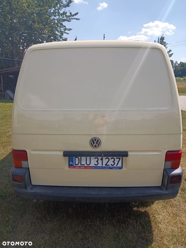 Volkswagen Transporter - 3