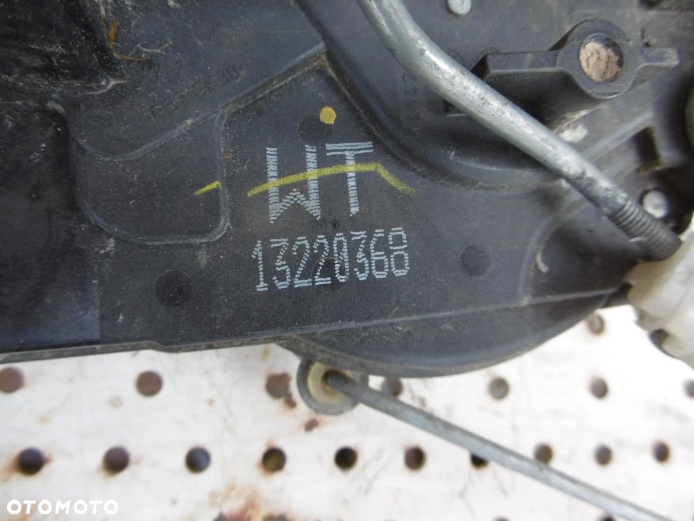 ZAMEK DRZWI ASTRA H - 3