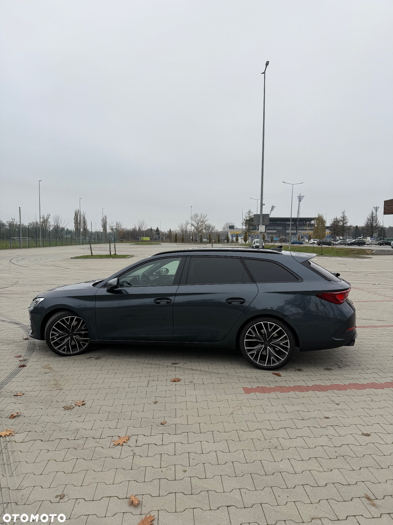 Cupra Leon 2.0 TSI 4Drive VZ DSG - 5