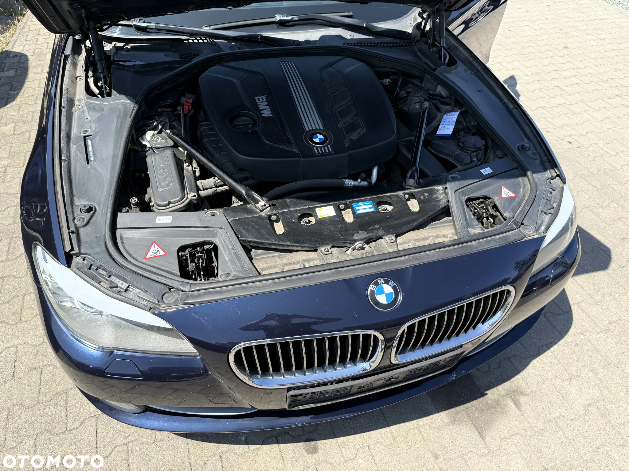 BMW Seria 5 520d Touring - 8