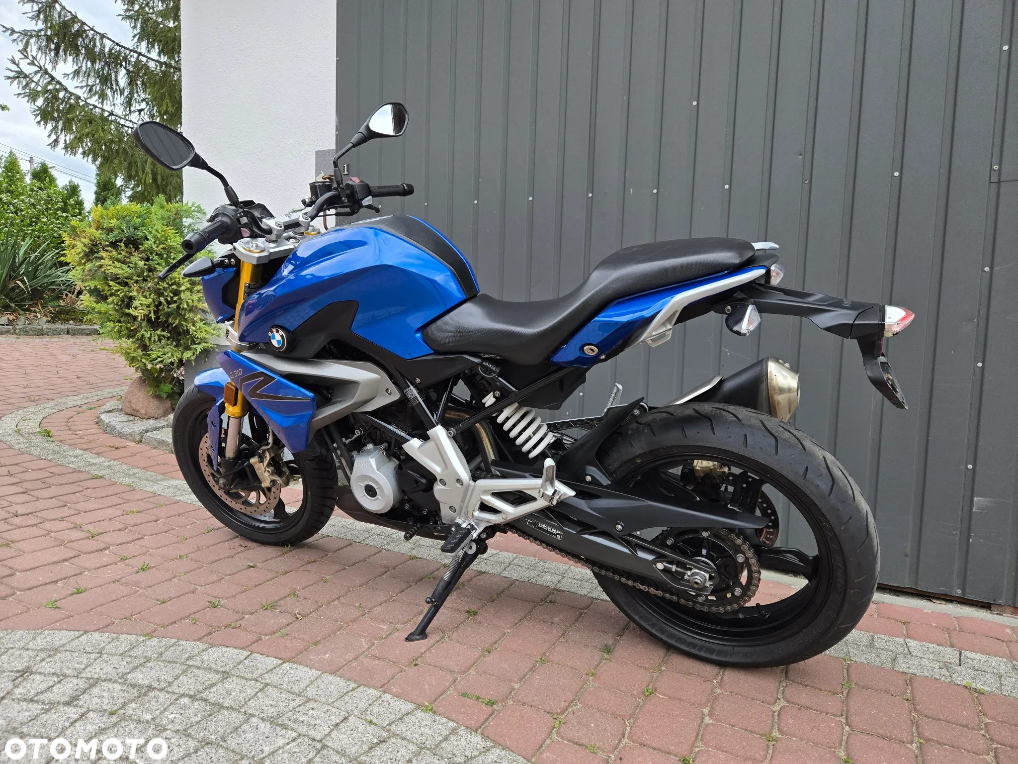 BMW G - 15