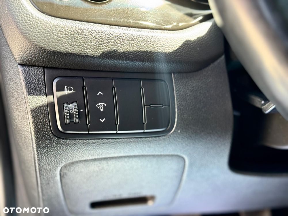 Kia Ceed 1.6 CRDi XL - 22