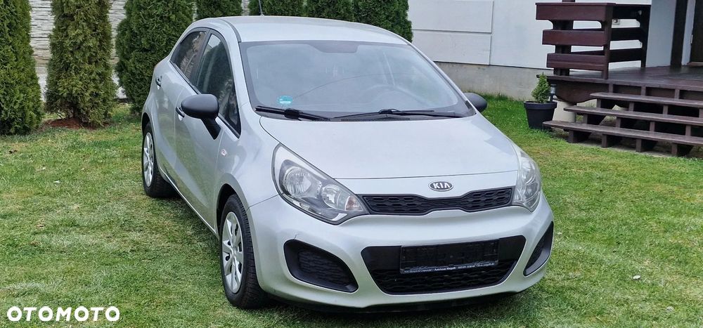 Kia Rio 1.2 Dream-Team Edition - 4