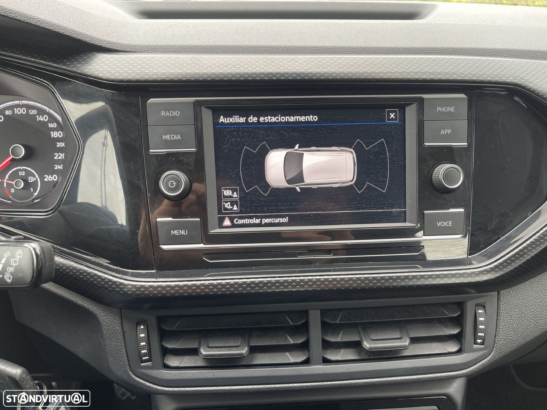 VW T-Cross 1.0 TSI Life - 24