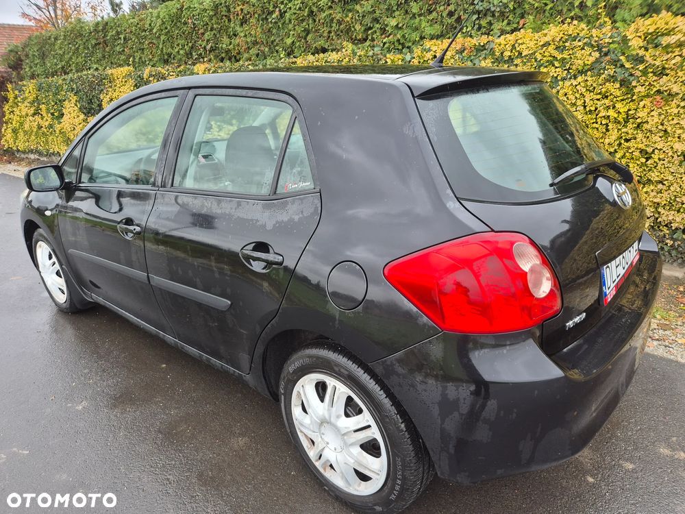 Toyota Auris 1.33 VVT-i Entry - 5