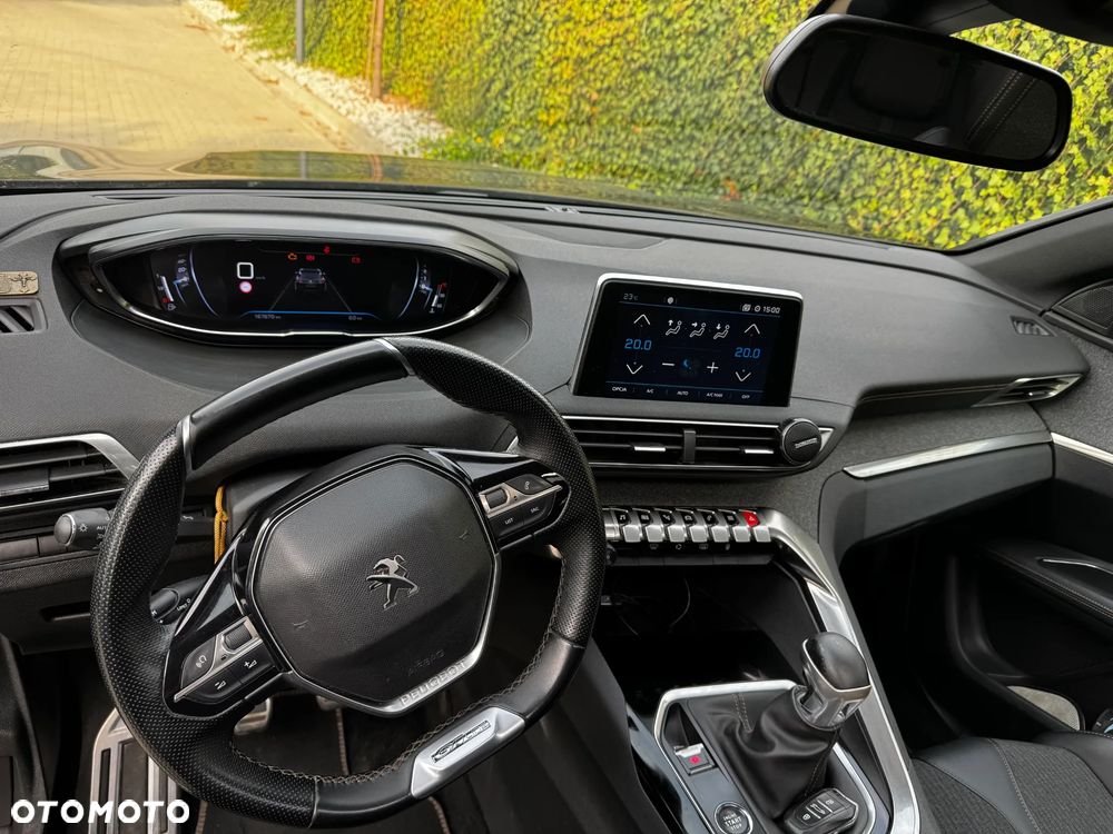 Peugeot 3008 1.2 PureTech GT S&S - 12