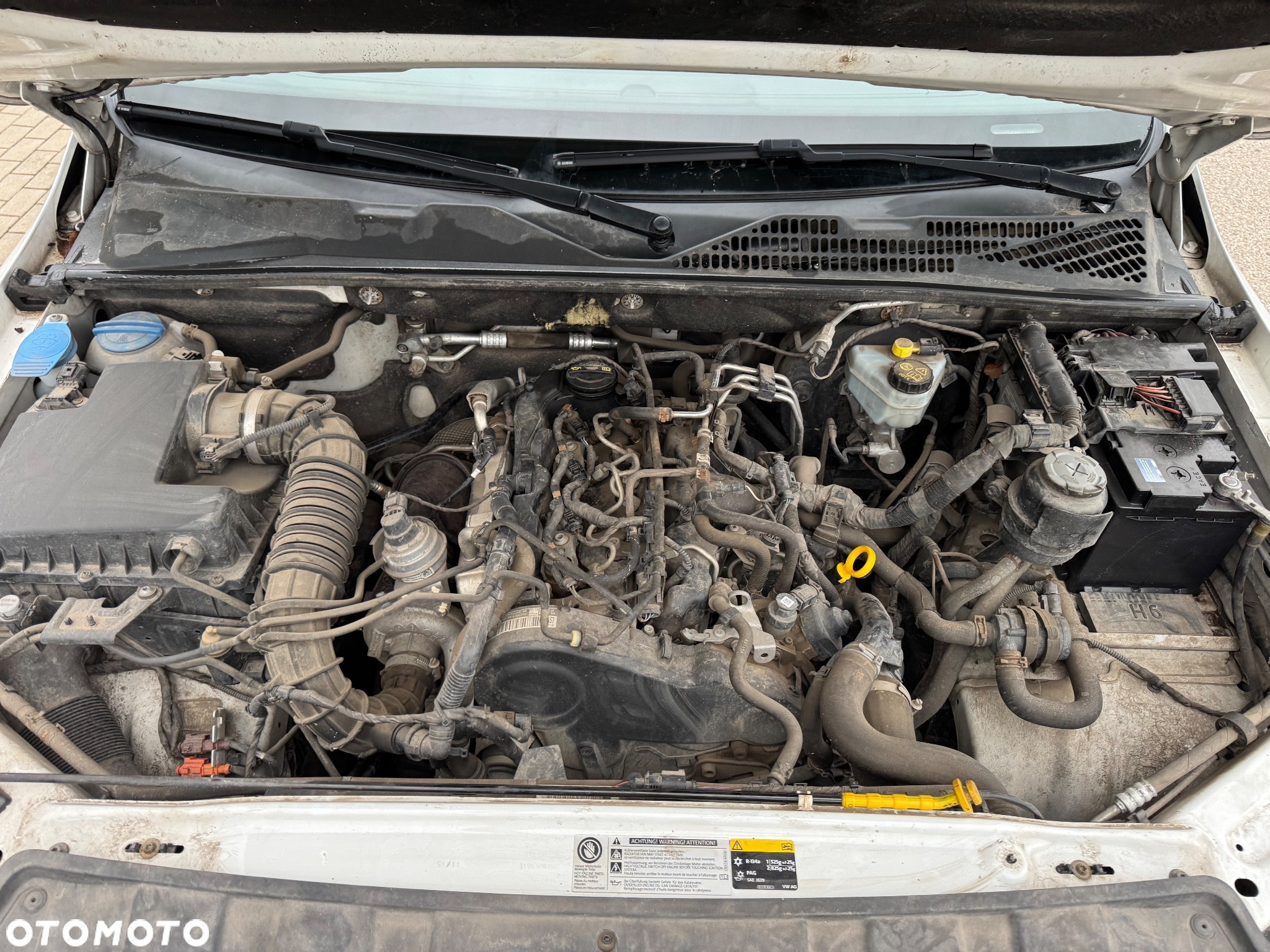 Volkswagen Amarok 2.0 TDI 4MOTION BMT - 37