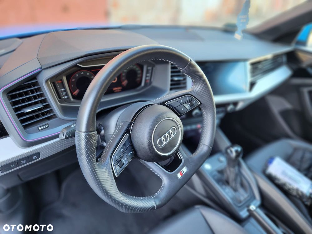 Audi A1 Sportback 30 TFSI S-Line S-tronic - 14