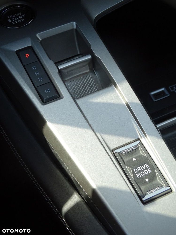 Peugeot 308 - 30