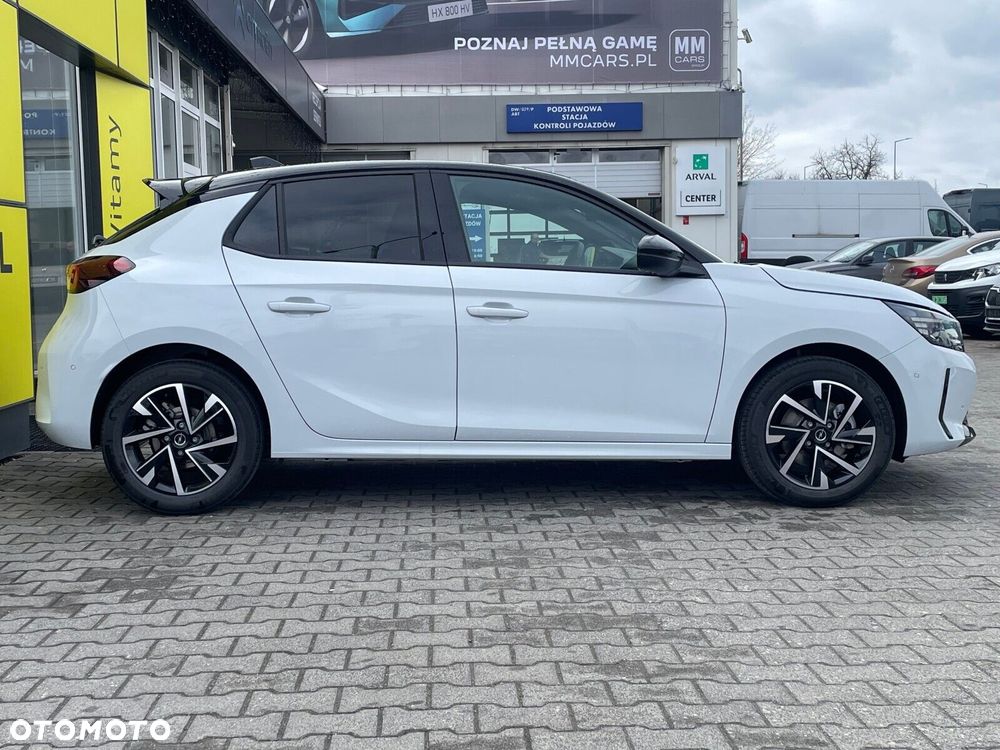 Opel Corsa 1.2 T mHEV GS eDCT - 4
