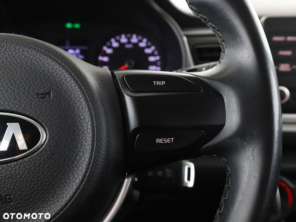 Kia Rio 1.2 Attract - 28