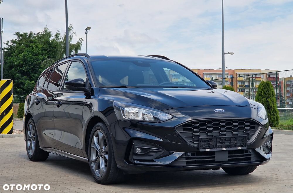 Ford Focus 1.0 EcoBoost Start-Stopp-System ST-LINE DESIGN - 8
