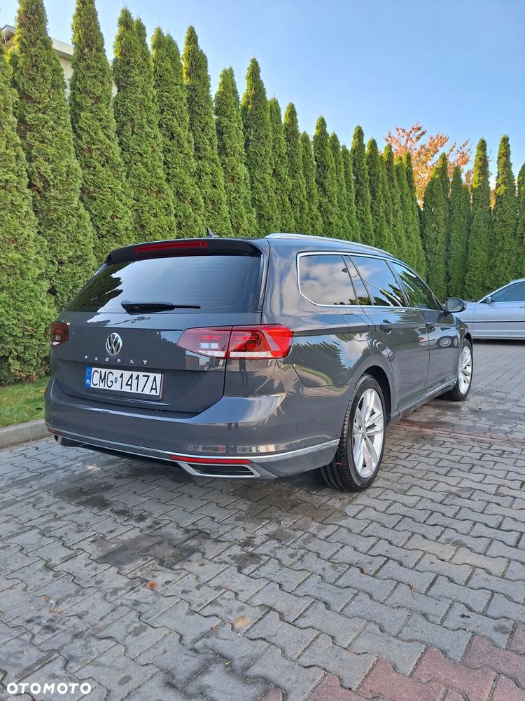 Volkswagen Passat 2.0 TDI SCR Elegance DSG - 6