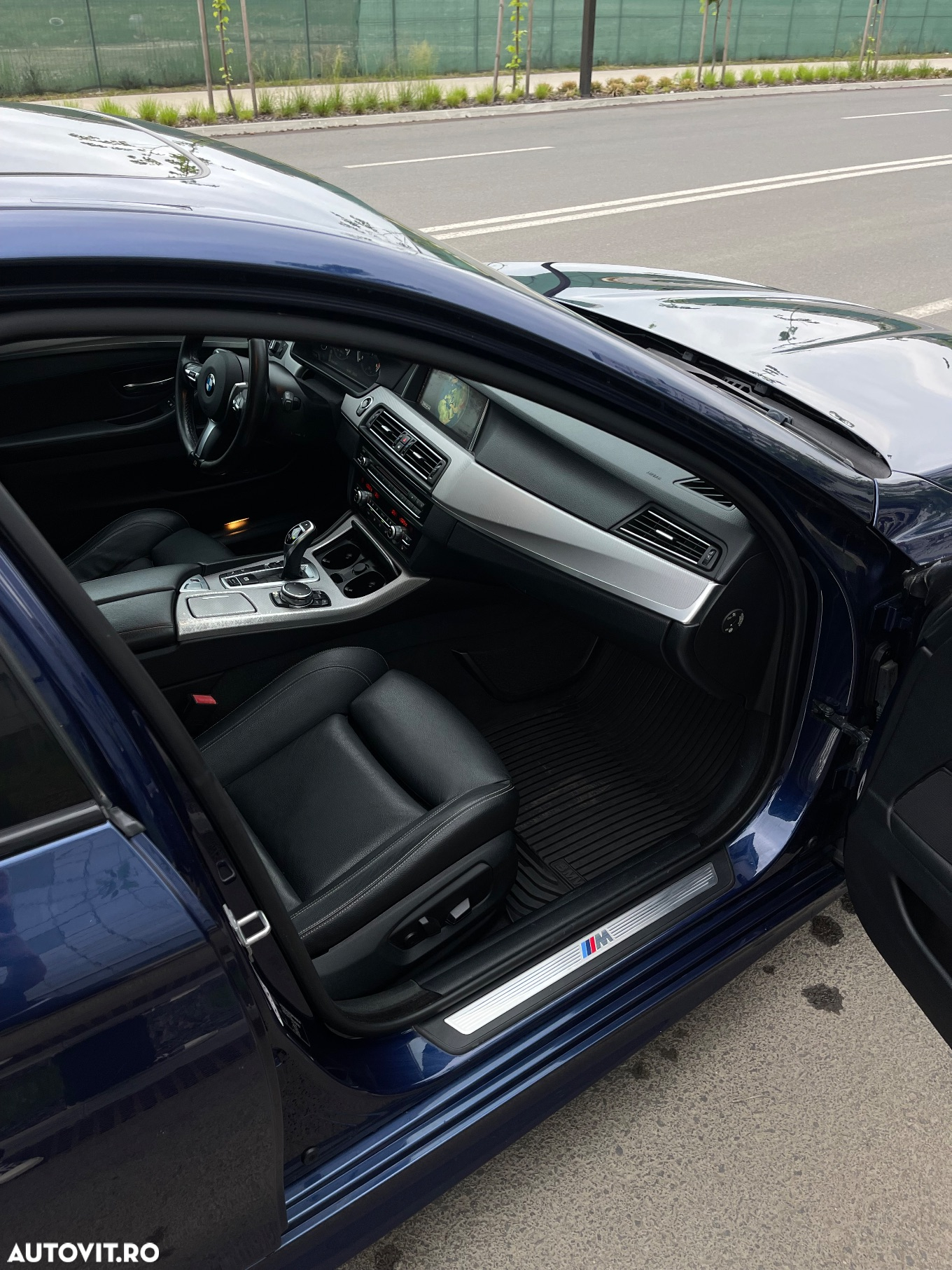 BMW Seria 5 530d xDrive AT - 18
