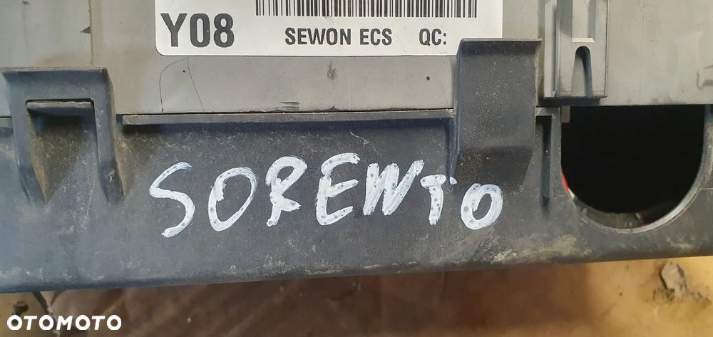 Skrzynka bezpieczników Kia Sorento I 91160-3E070 - 7