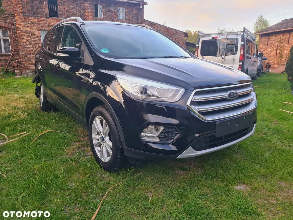 Ford Kuga 1.5 EcoBoost 2x4 Cool & Connect - 5