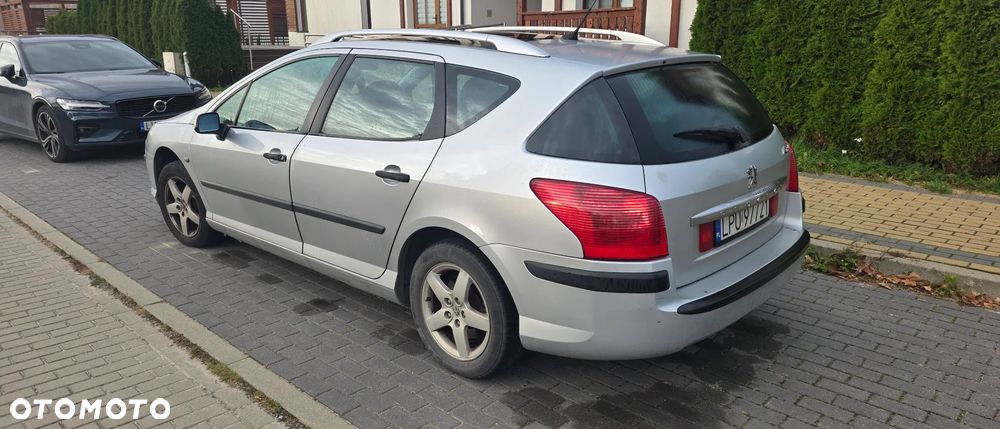 Peugeot 407 - 6