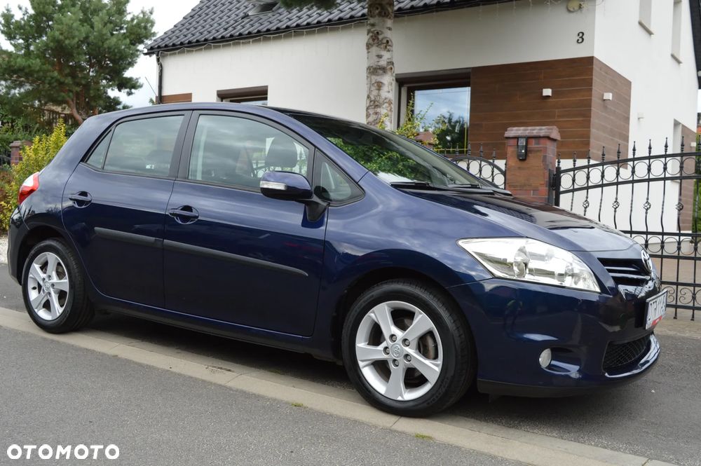 Toyota Auris - 4