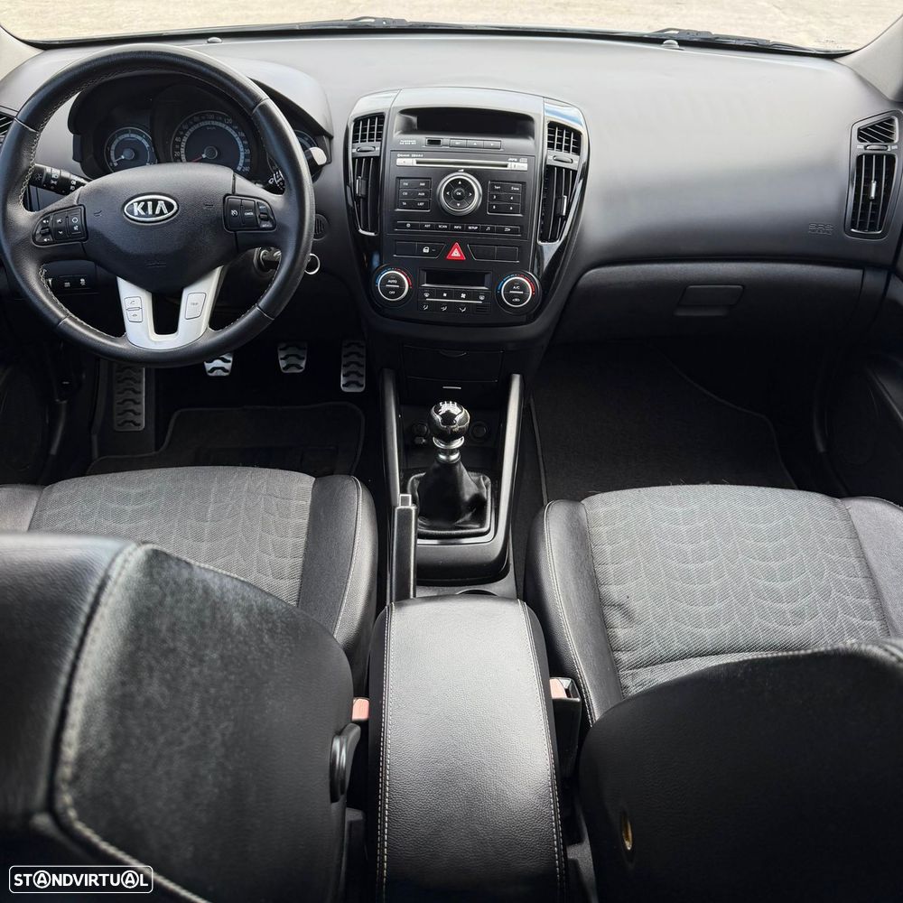 Kia Ceed SW 1.6 CRDi ECO - 6
