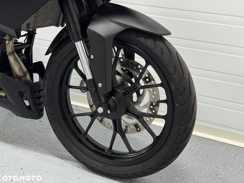 Aprilia Tuono - 11