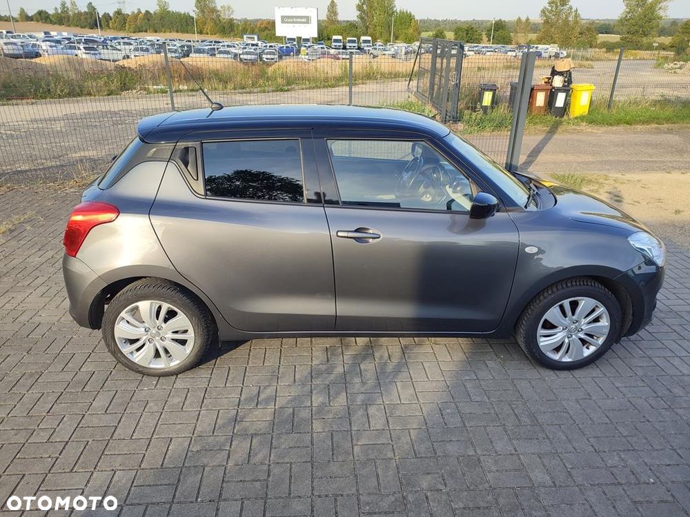 Suzuki Swift 1.2 SHVS Premium Plus - 6