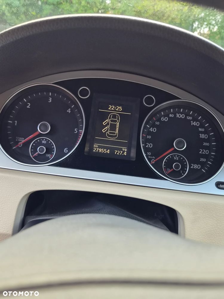 Volkswagen CC - 9