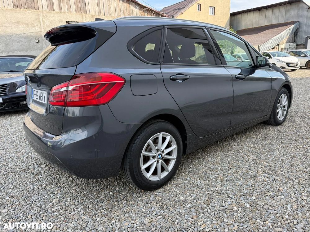 BMW Seria 2 216d - 2