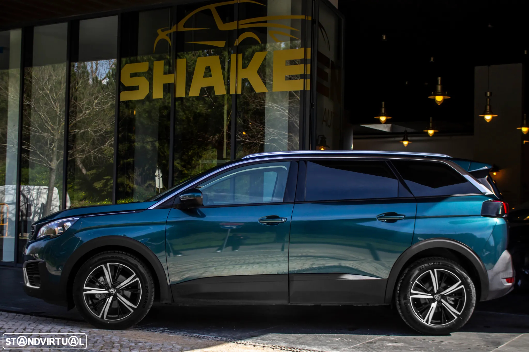 Peugeot 5008 PureTech 130 EAT6 Active - 2