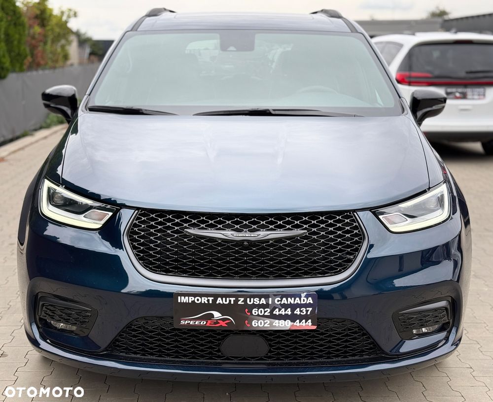 Chrysler Pacifica - 6