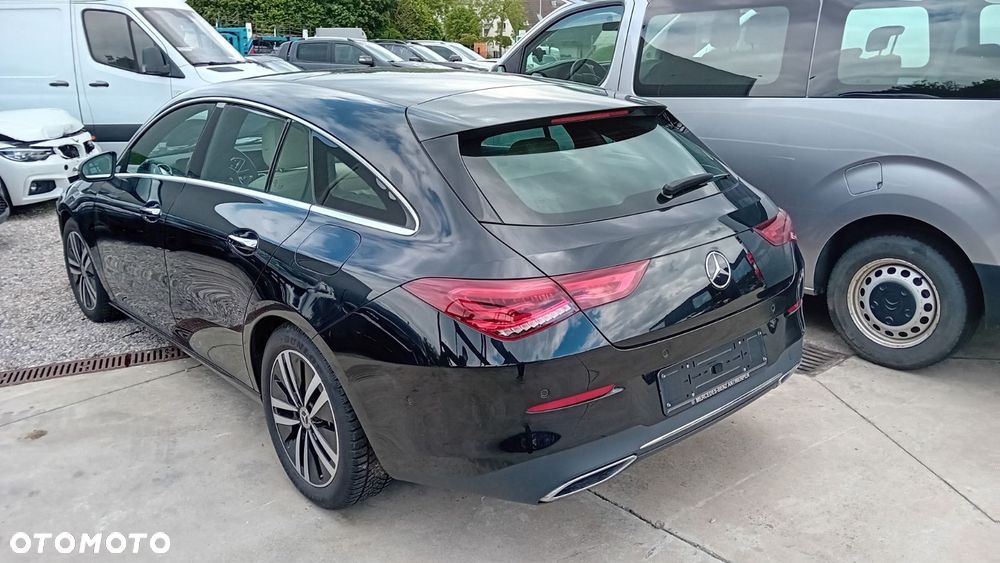 Mercedes-Benz CLA 200 d 4Matic 8G-DCT - 16