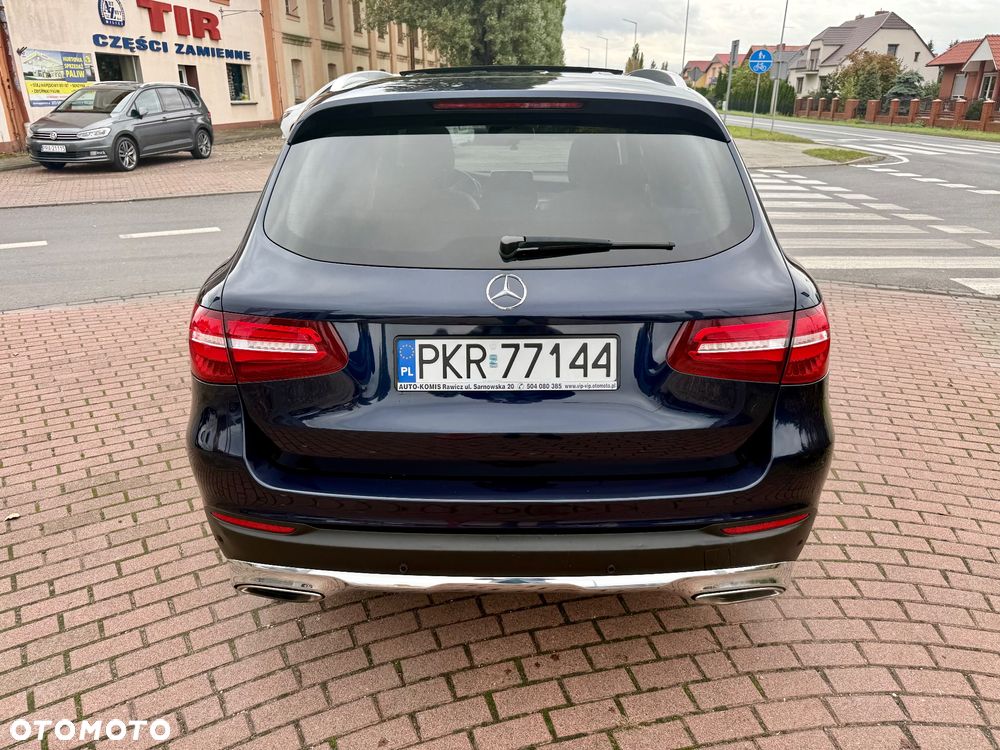 Mercedes-Benz GLC 250 4Matic 9G-TRONIC Exclusive - 5