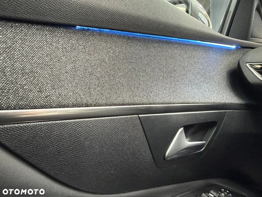 Peugeot 3008 1.5 BlueHDi Crossway S&S EAT8 - 21