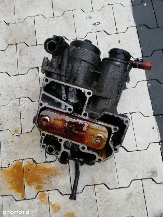 Podstawa obudowa filtra oleju TGX TGS E4 d20 d26 - 2