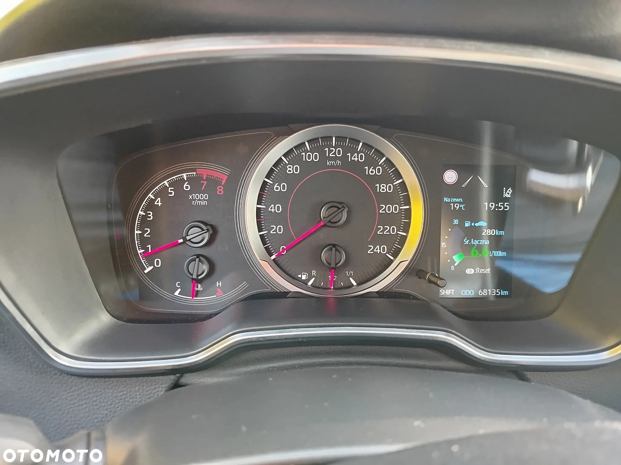Toyota Corolla 1.6 Comfort - 8