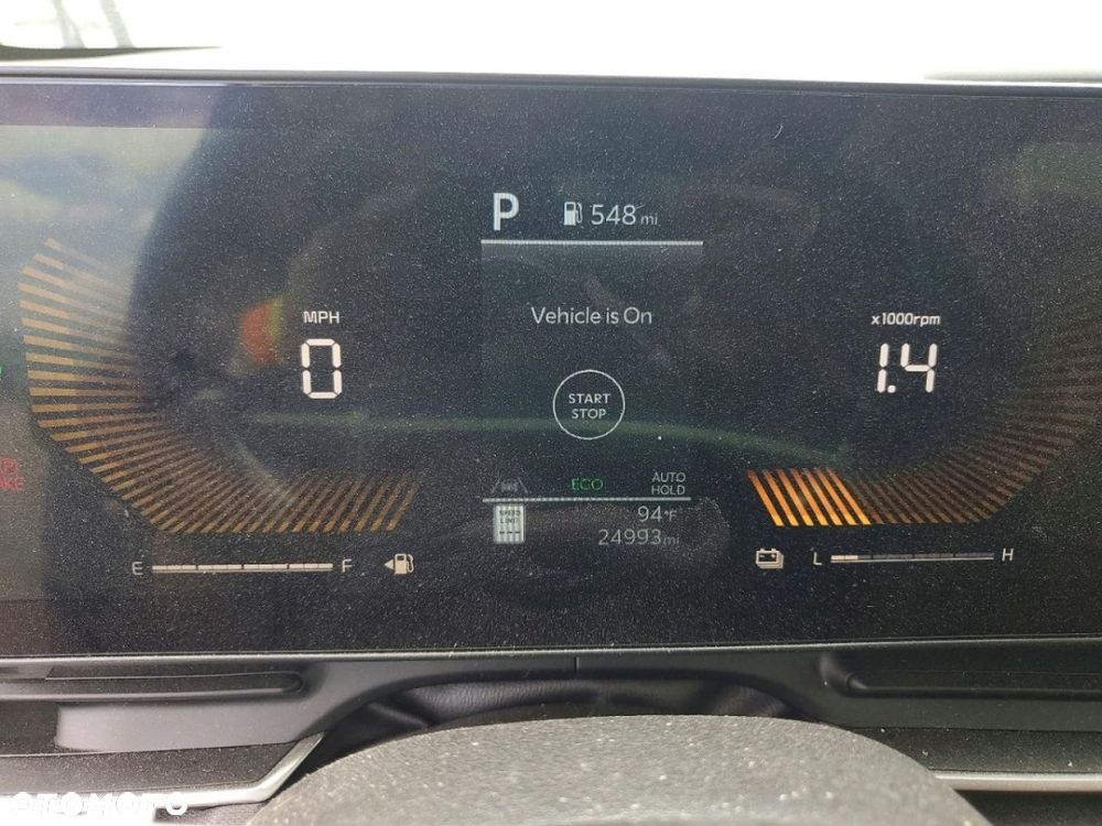 Kia Carnival - 11
