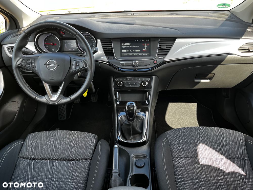 Opel Astra 1.2 Turbo Start/Stop 120 Jahre - 22