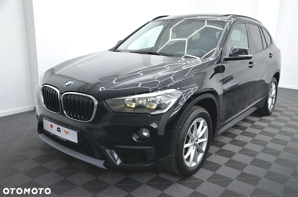 BMW X1 sDrive18i Advantage - 4