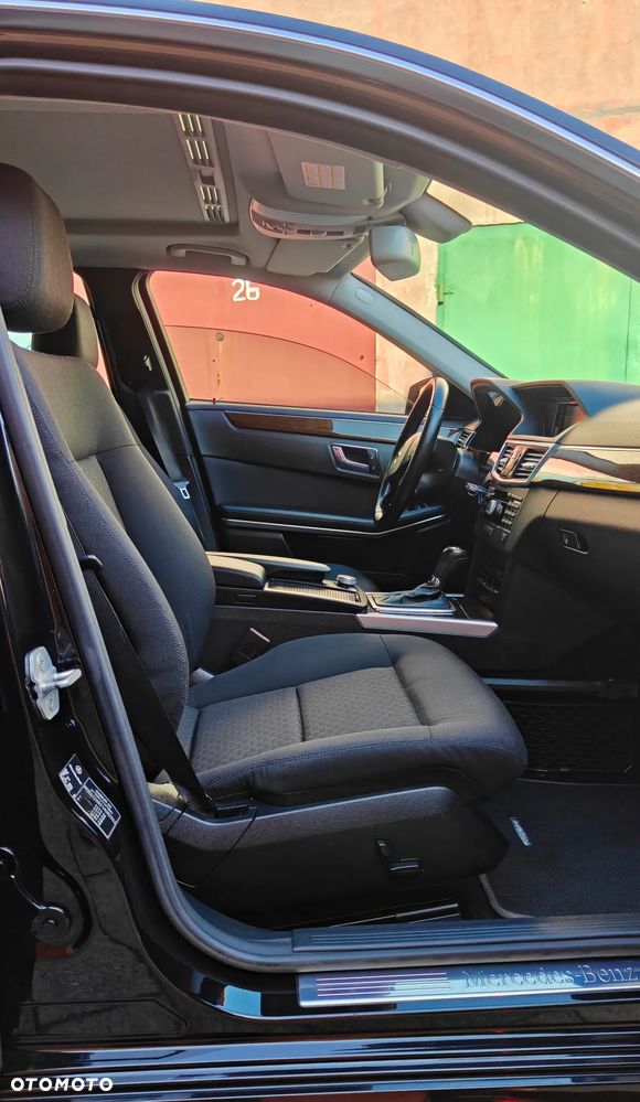 Mercedes-Benz Klasa E 220 CDI 7G-TRONIC - 11