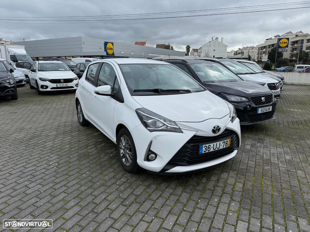 Toyota Yaris 1.0 VVT-i Comfort +PS Style+P.Techno - 3