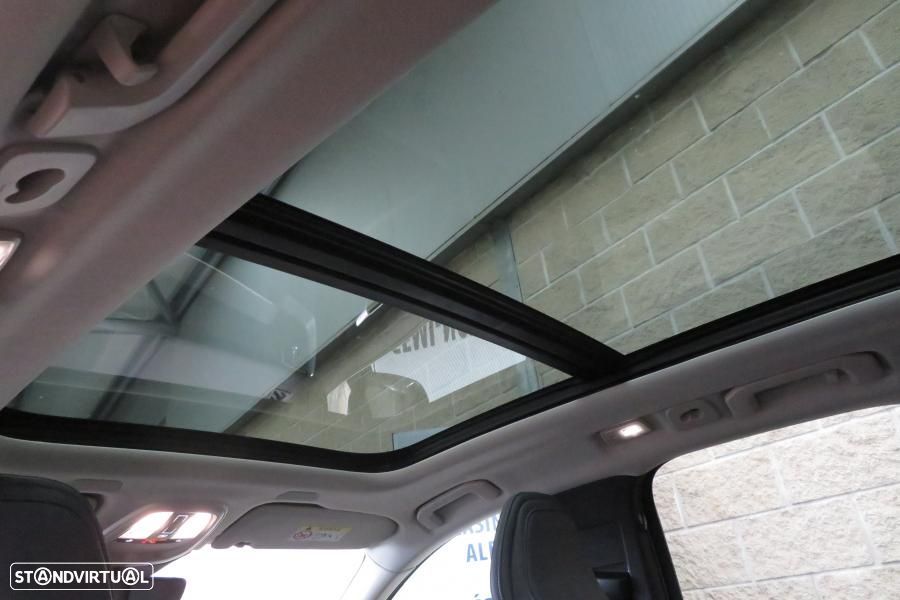 Volvo XC 60 2.0 T6 PHEV Ultimate Dark AWD - 16