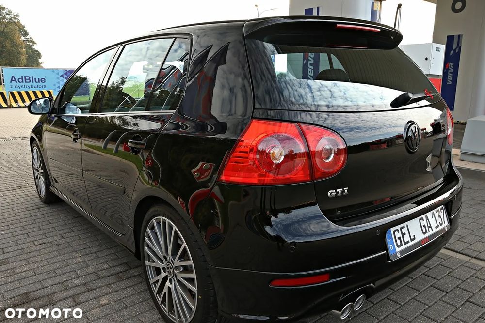Volkswagen Golf 2.0 TSI GTI DSG - 17