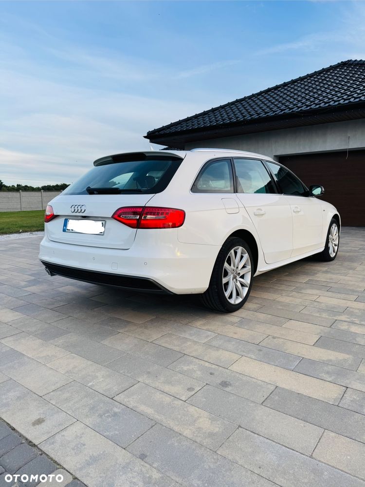 Audi A4 Avant 2.0 TDI DPF multitronic S line Sportpaket - 8