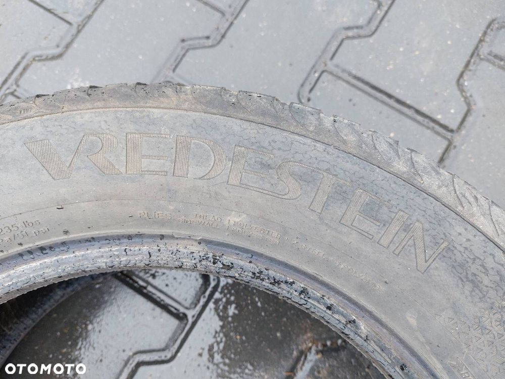 OPONY ZIMOWE 2 SZT 195/60R15 2015R VREDESTEIN - 2