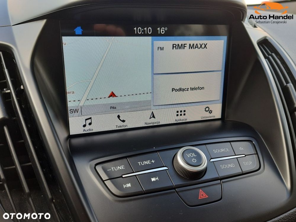 Ford Kuga 1.5 EcoBoost 2x4 Titanium - 25